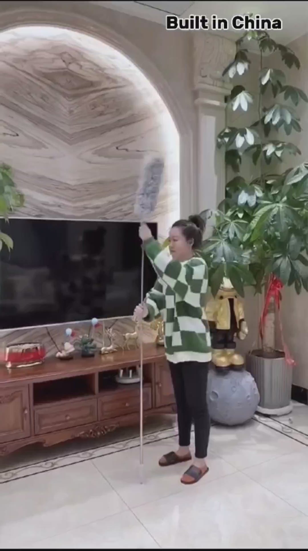 Flexible microfiber duster